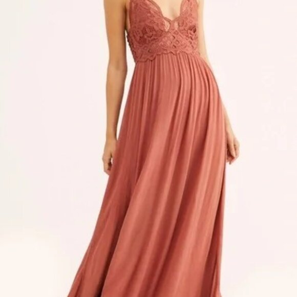 Free People Women Adella Sleeveless Slip Dress Ochre long copper colored - Picture 2 of 13